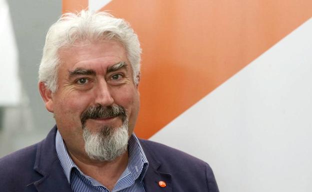 José Ignacio Delgado, procurador de Ciudadanos, vota «no» de forma telemática