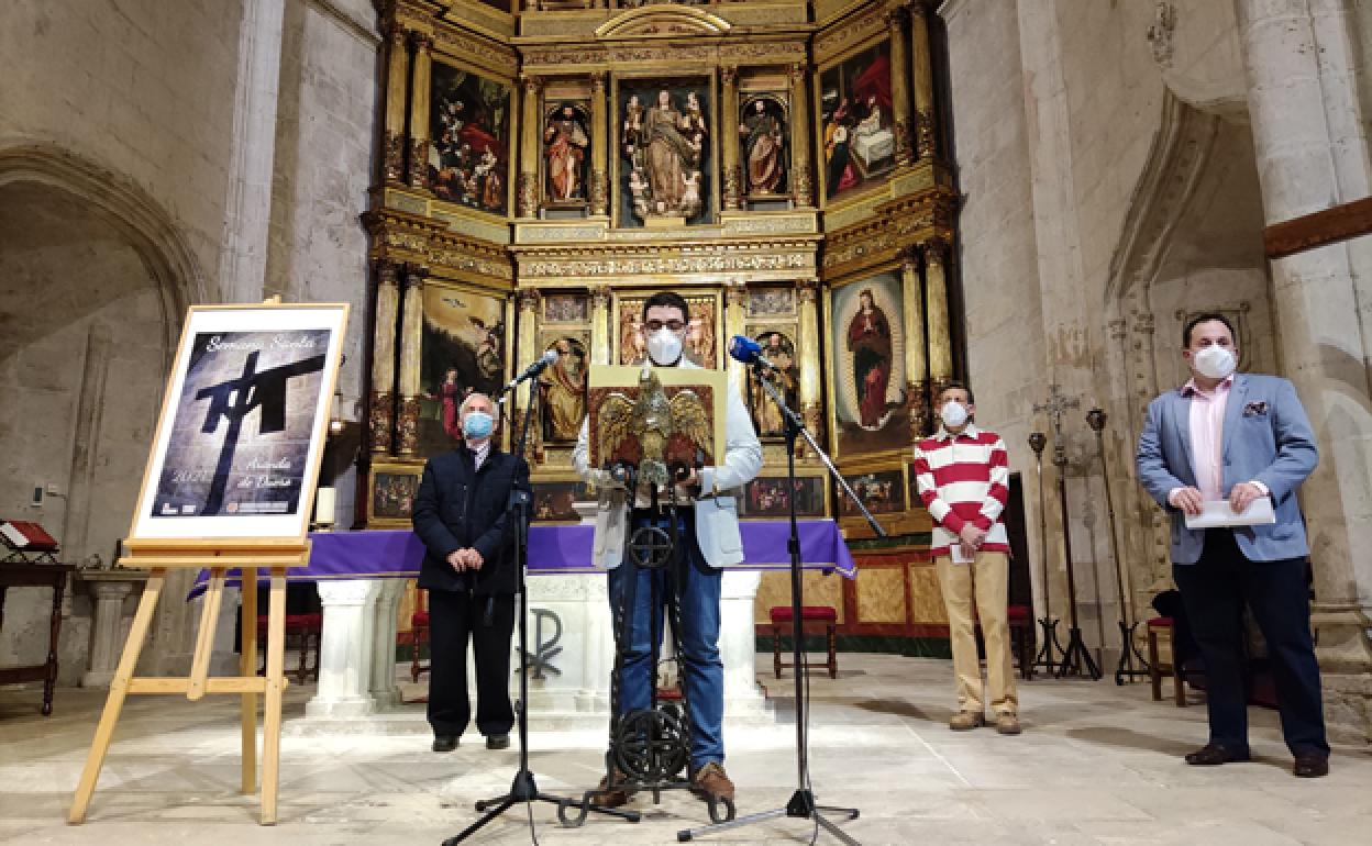 Presentacón del cartel de Semana Santa de Aranda de Duero. 