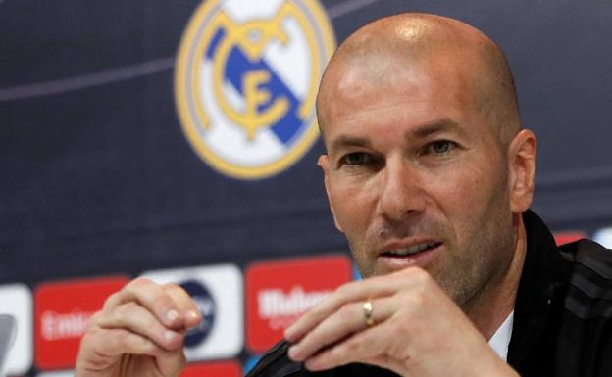 Zinedine Zidane, en rueda de prensa. 