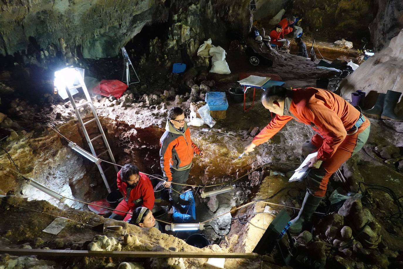 Fotos: Recuperan ADN nuclear de individuos neandertales a partir del sedimento de Atapuerca