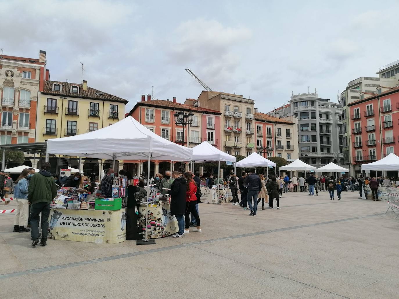 Fotos: Los libreros de Burgos vuelven a las calles