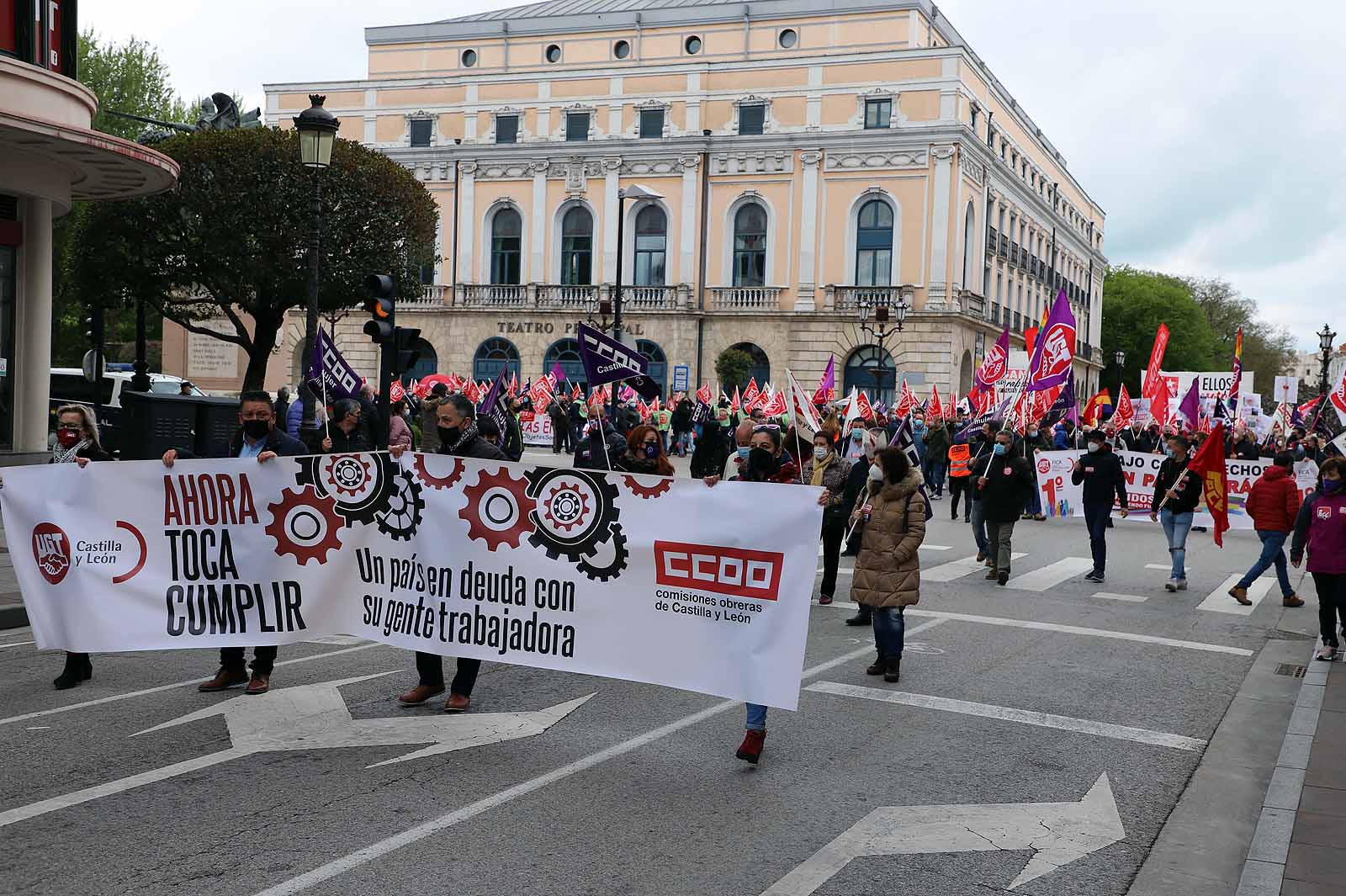 Multitudinaria concentración en Burgos en el 1º de Mayo,