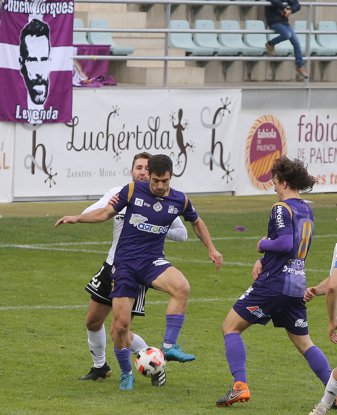 Fotos: Palencia Cristo 1-1 Burgos Promesas