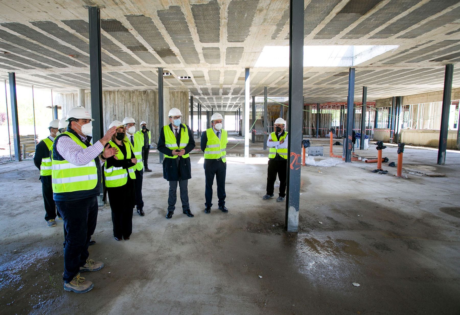 Fotos: La consejera de Educación visita Burgos