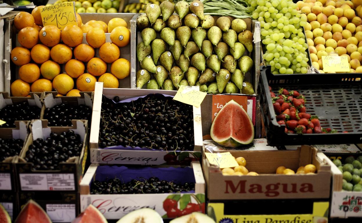 Puesto de venta de frutas.