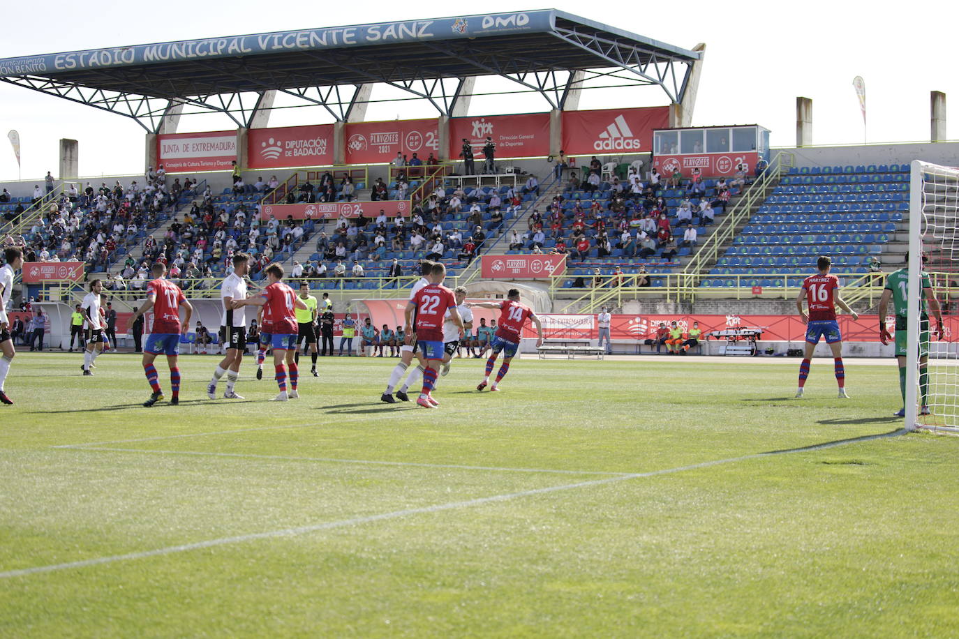 Fotos: Echa un vistazo a las imágenes del partido Burgos CF-CD Calahorra