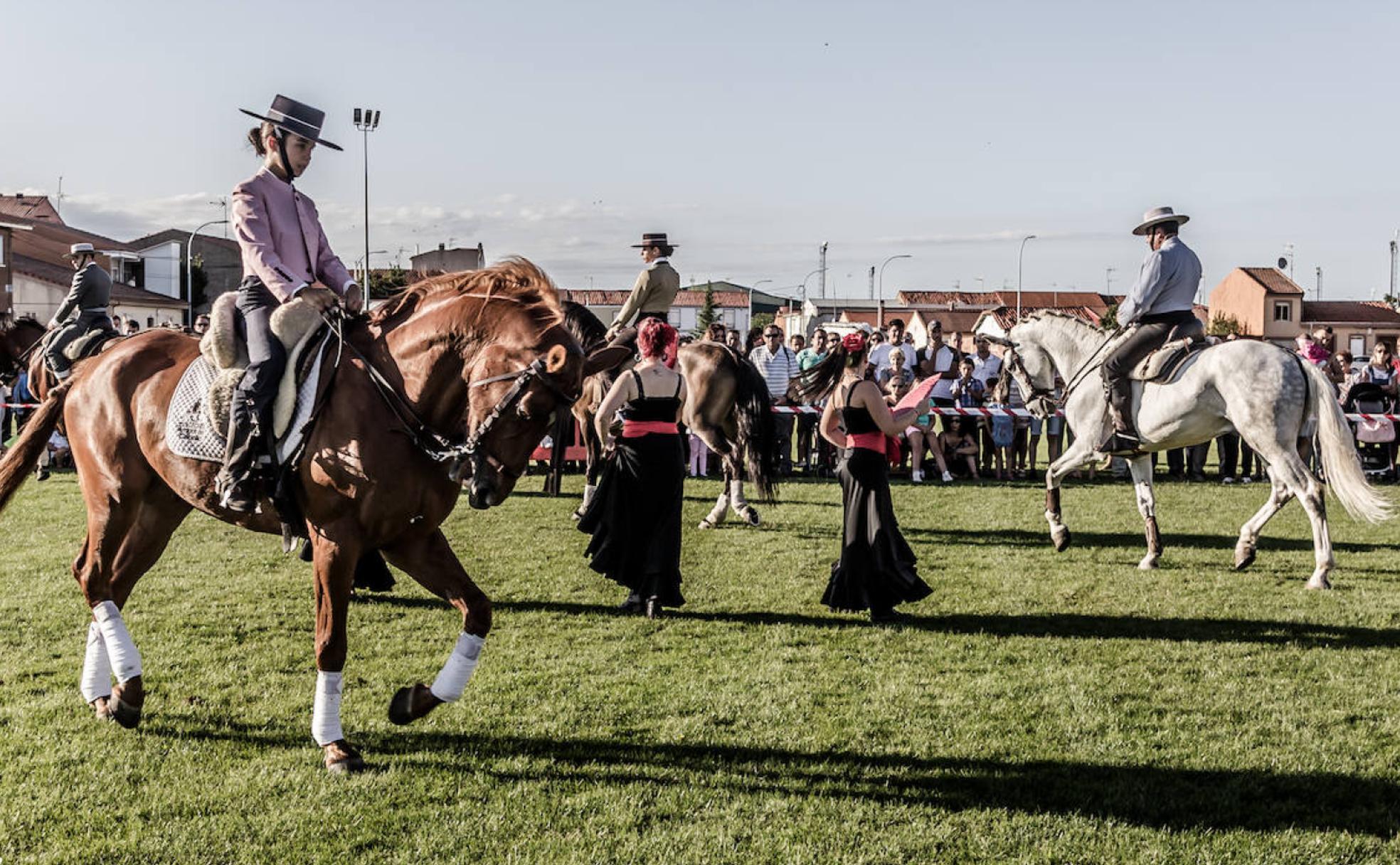 Exhibición ecuestre durante las fiestas.