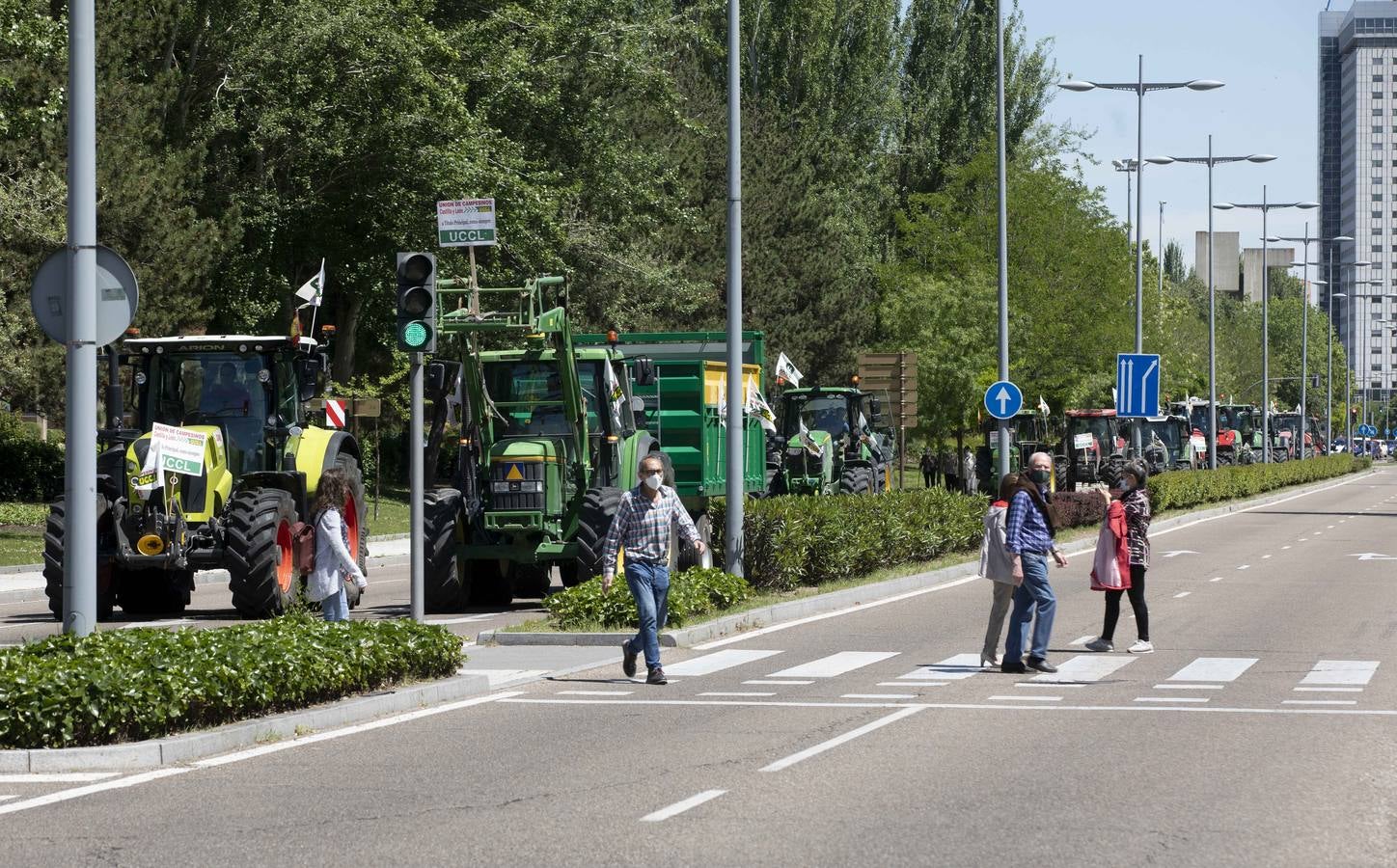 Fotos: Tractorada en Valladolid por una PAC justa