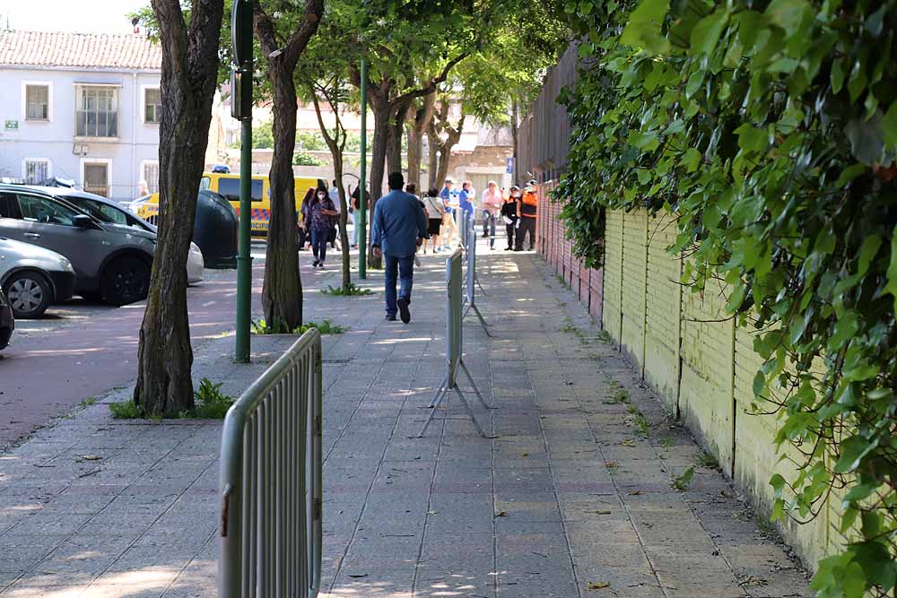 Fotos: El Polideportivo de El Plantío se convierte en punto de vacunación contra la covid