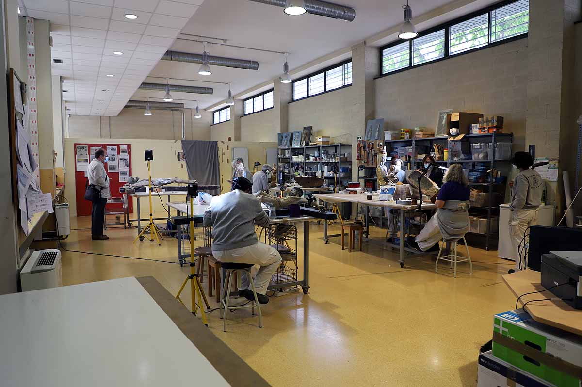 Trabajos en una obra en el taller. 