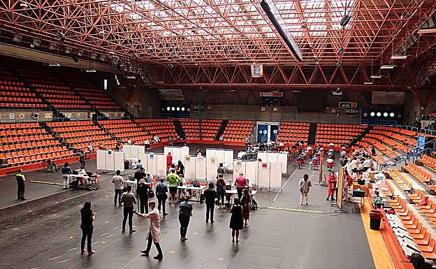 Acelerón a la vacunación en Burgos: nueva convocatoria para los nacidos entre 1973 y 1975