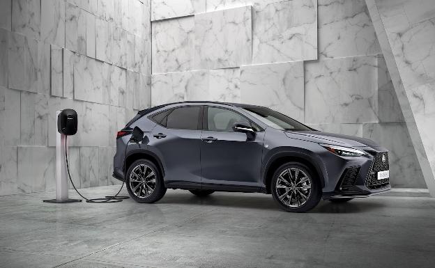 Lexus NX 2021 con versión híbrida enchufable