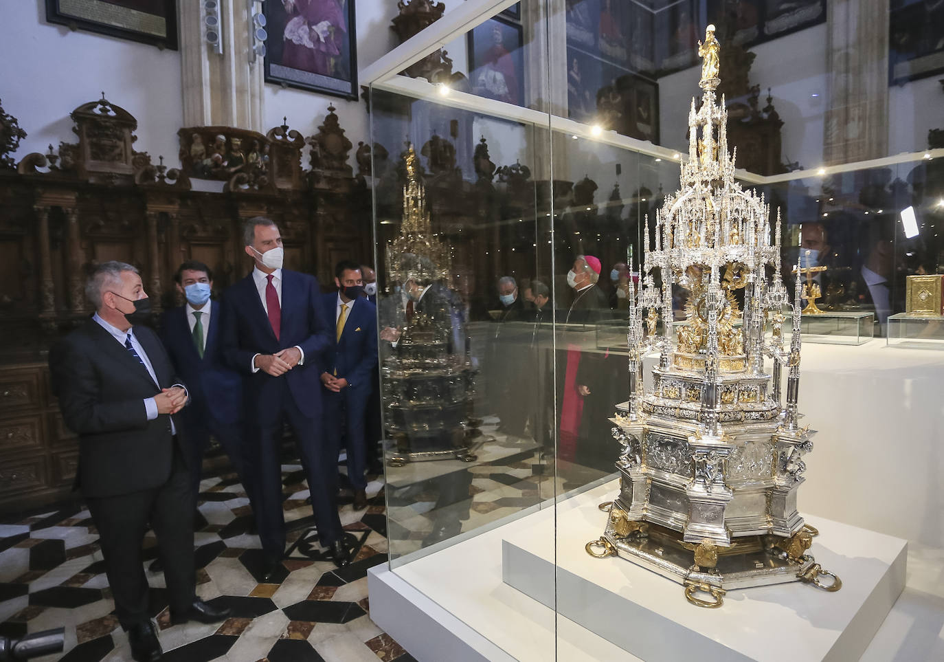 Fotos: Visita de Felipe VI a la muestra Las Edades del Hombre de Burgos