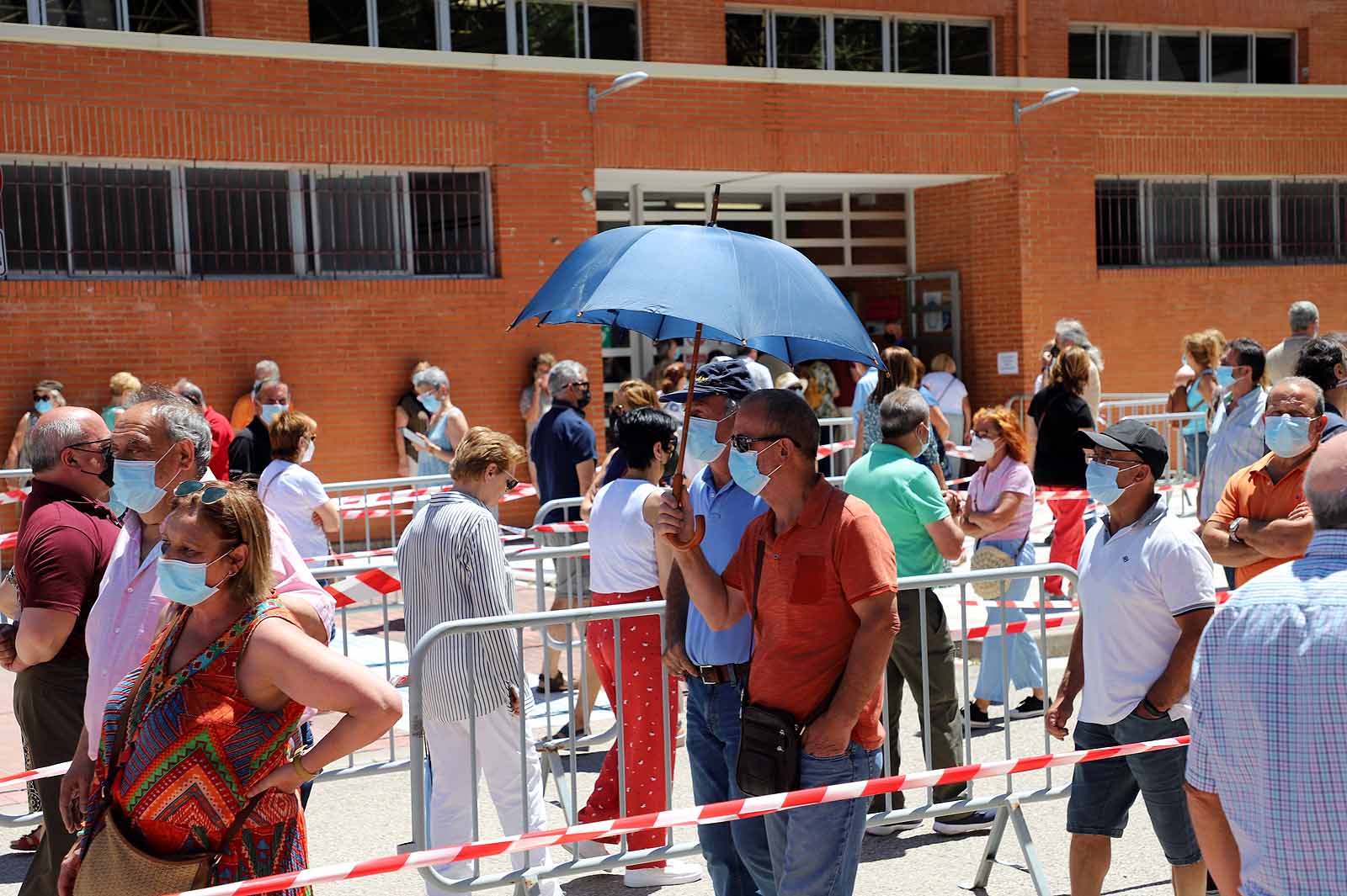 5.000 burgaleses se dieron cita para completar la pauta contra la covid.