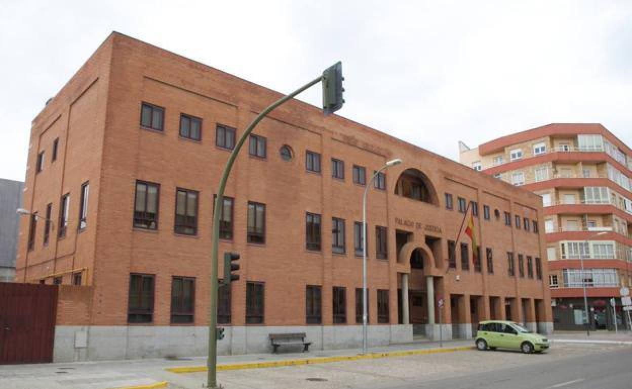 la magistrada del juzgado número 1 de instrucción de Aranda de Duero ha decretado libertad provisional sin fianza para M.B.H.