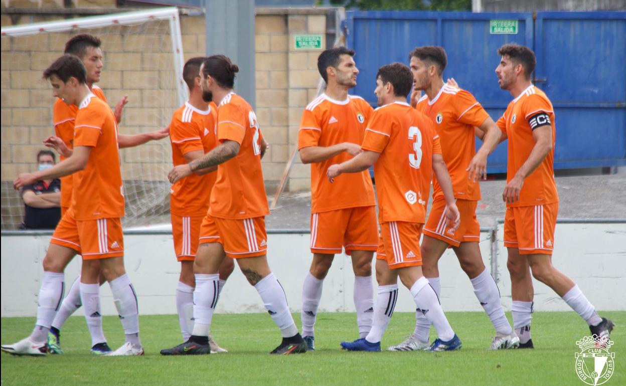 El Burgos CF selló el empate ante el Amorebieta en el primer amistoso de pretemporada. 