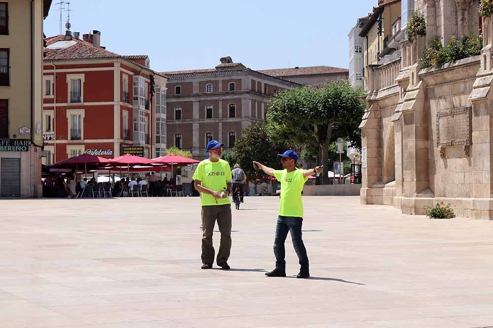 Fotos: Los burgaleses se refugian del calor en sombras y terrazas