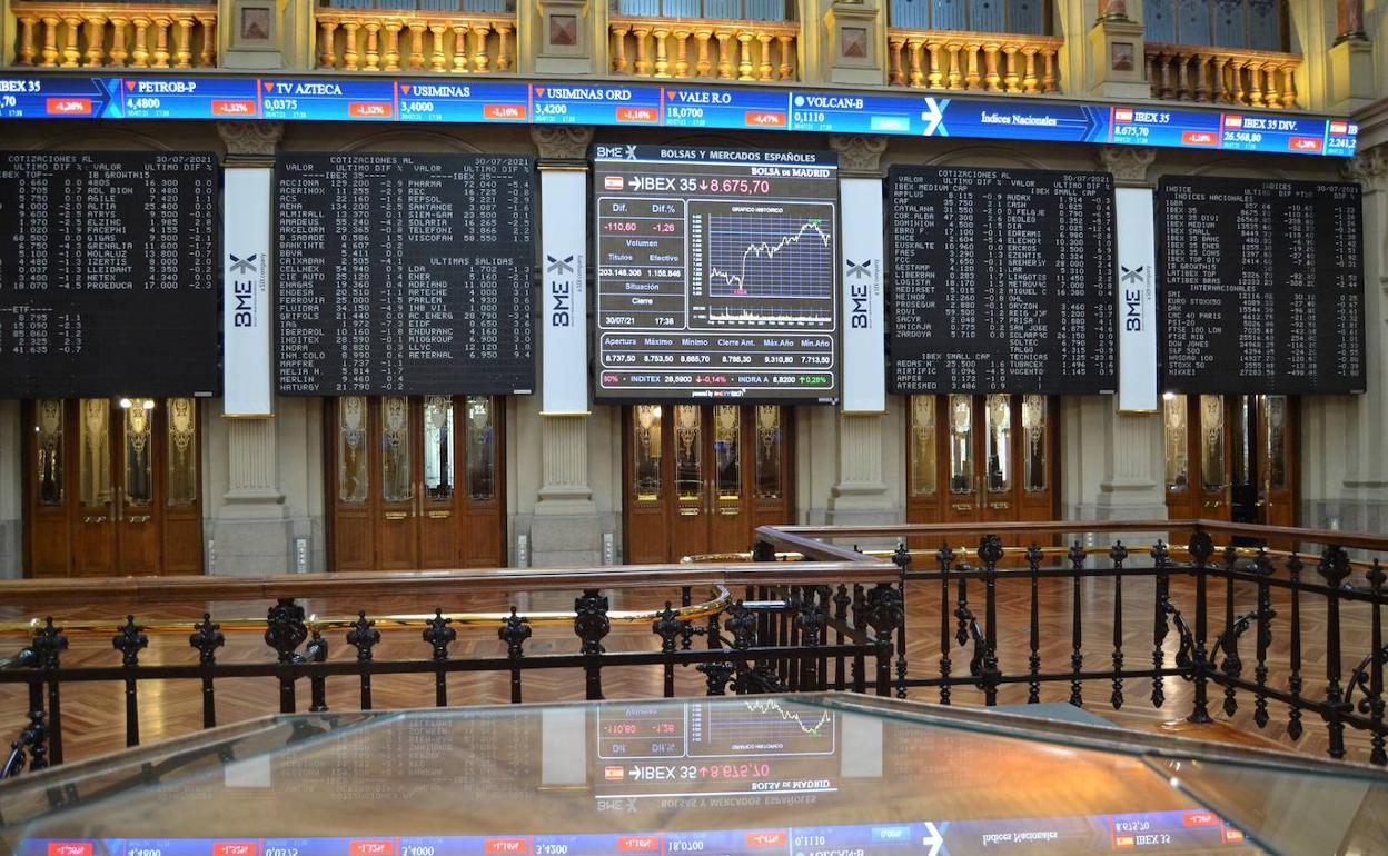 Interior de la Bolsa de Madrid. 