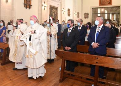 Imagen secundaria 1 - Honores para el patrón de Burgos en el octavo centenario de su muerte