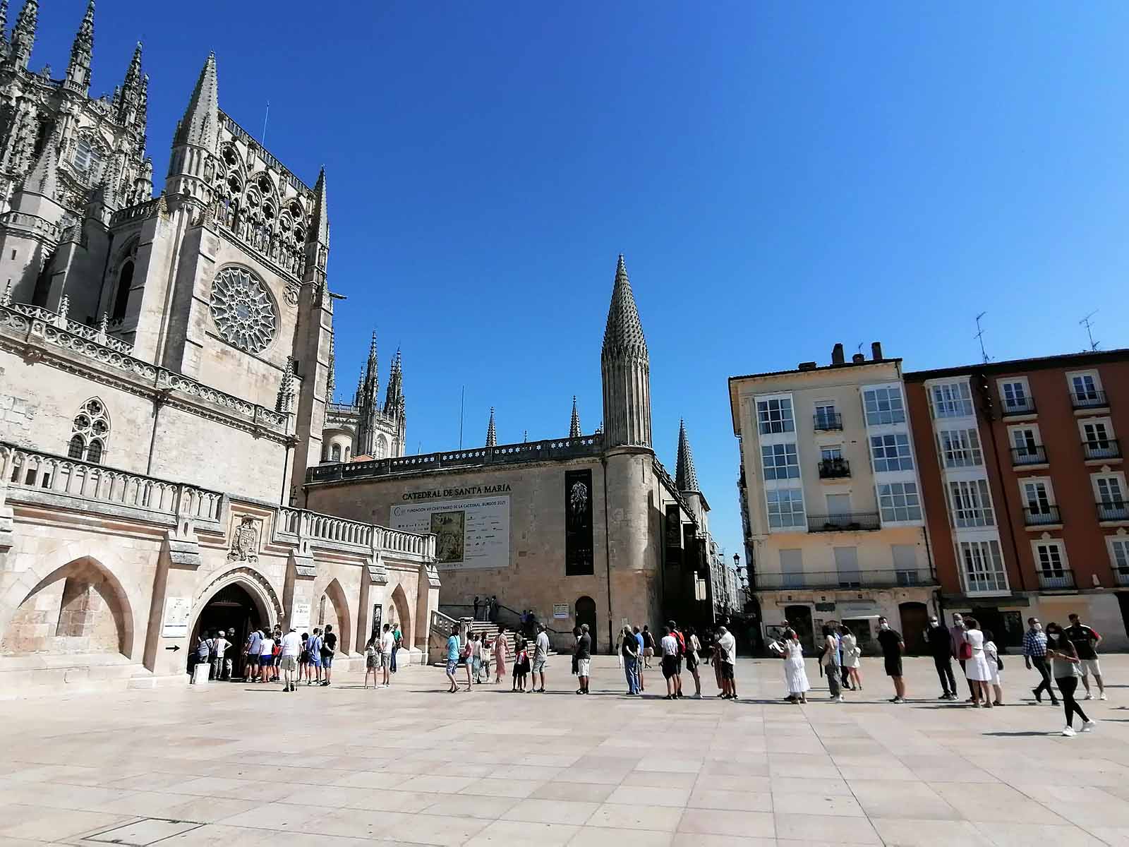 Las terrazas a la sombra han sido parada obligatoria para muchos. 