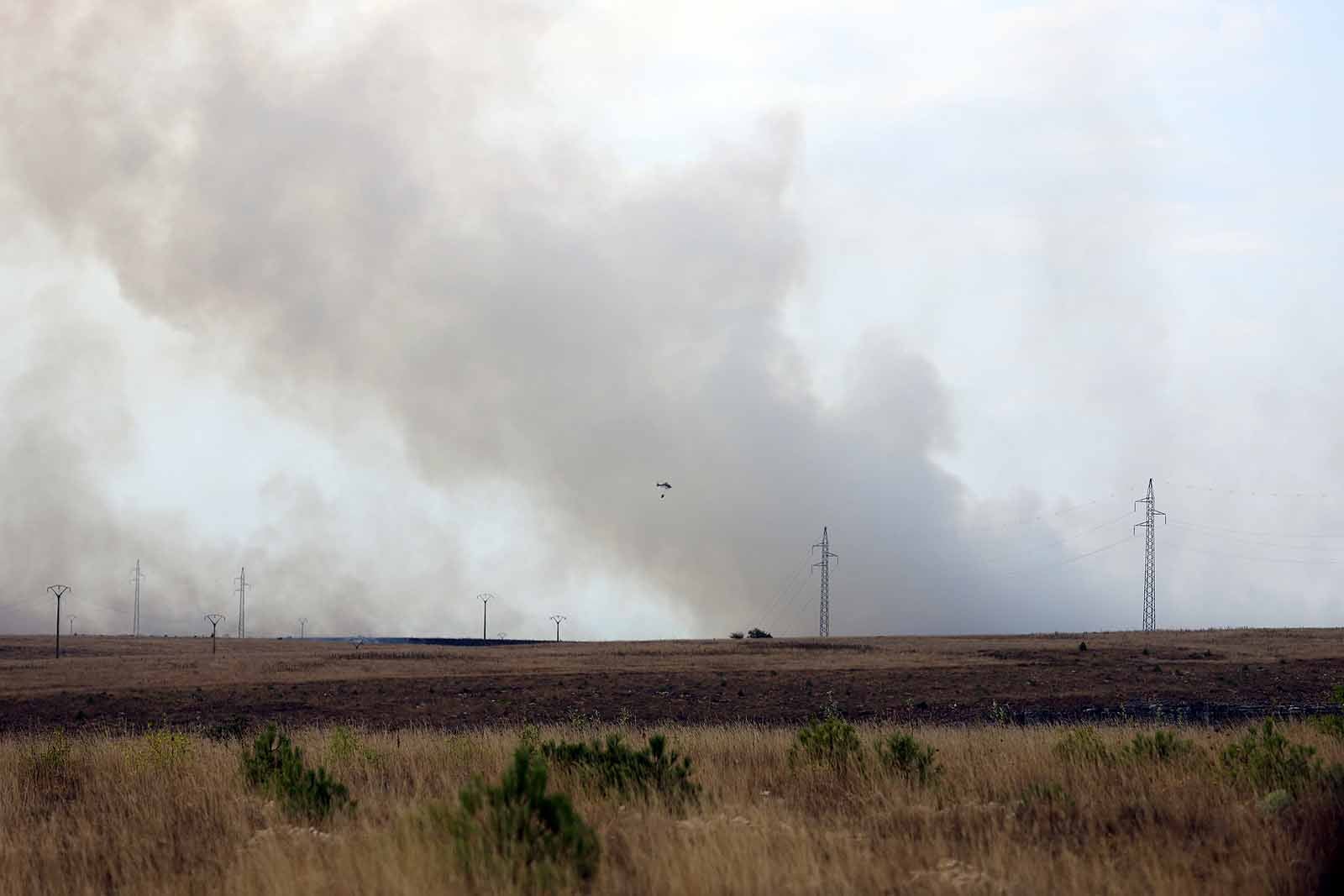 Un gran operativo trabaja desde primera hora de la tarde en incendio declarado en Masa.