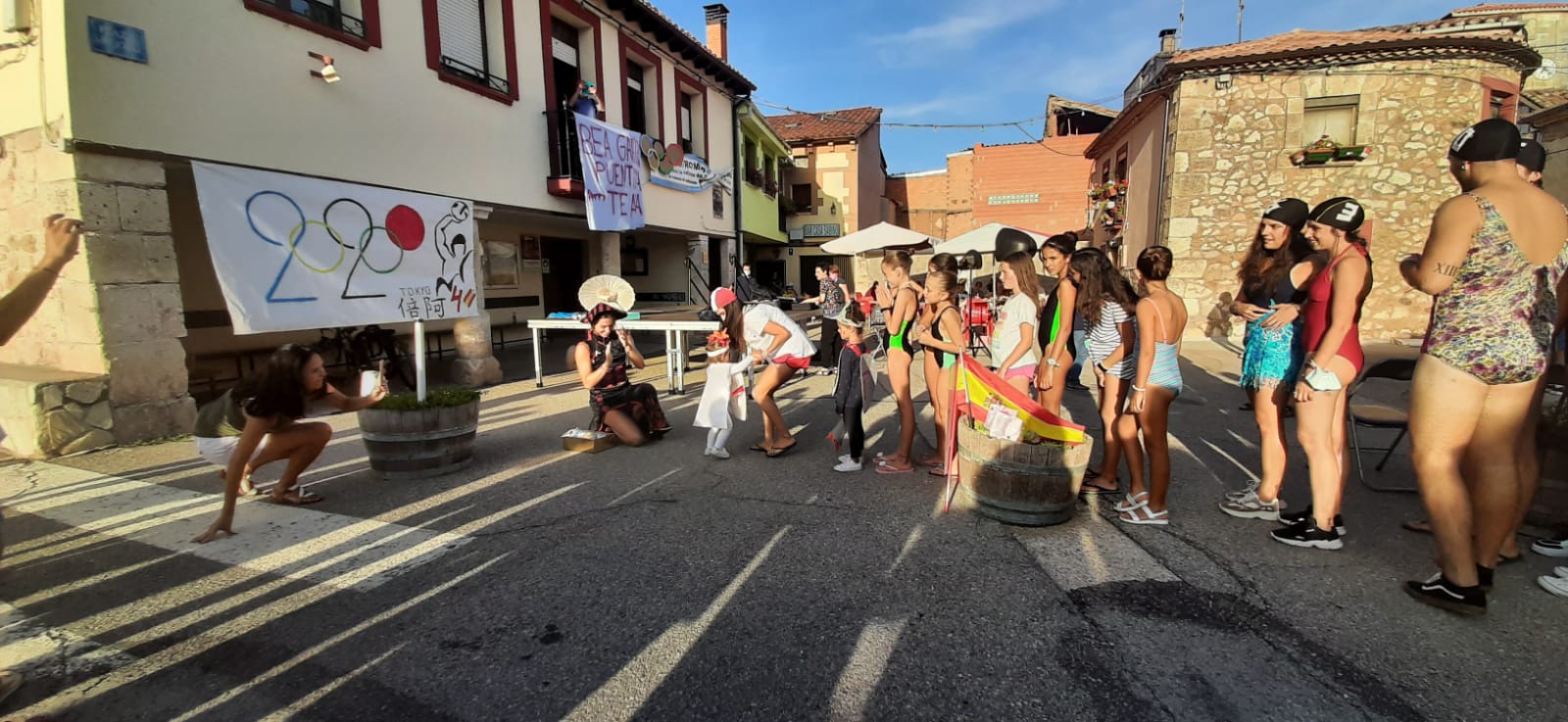 Fotos: Puentedura homenajea a su waterpolista y medallista olímpica Beatriz Ortiz