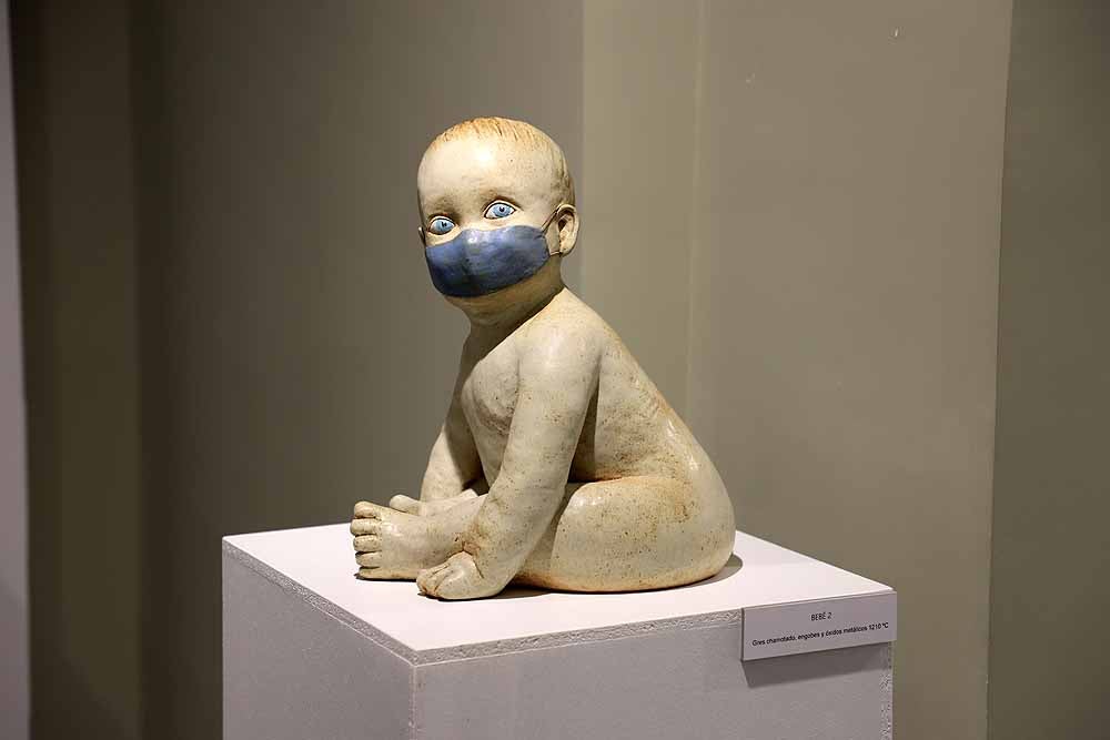 Fotos: Exposición de cerámicas de Raquel Condado y José Luis Ramos