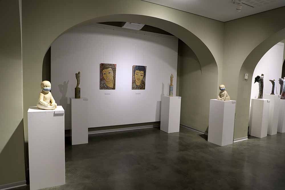 Fotos: Exposición de cerámicas de Raquel Condado y José Luis Ramos