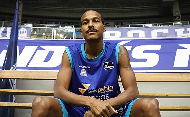 Renfroe: «Estoy feliz de haber podido volver a Burgos»