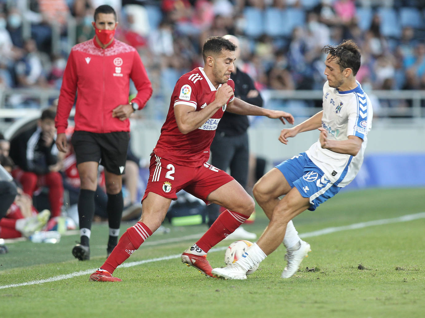 Fotos: El CD Tenerife golea al Burgos CF