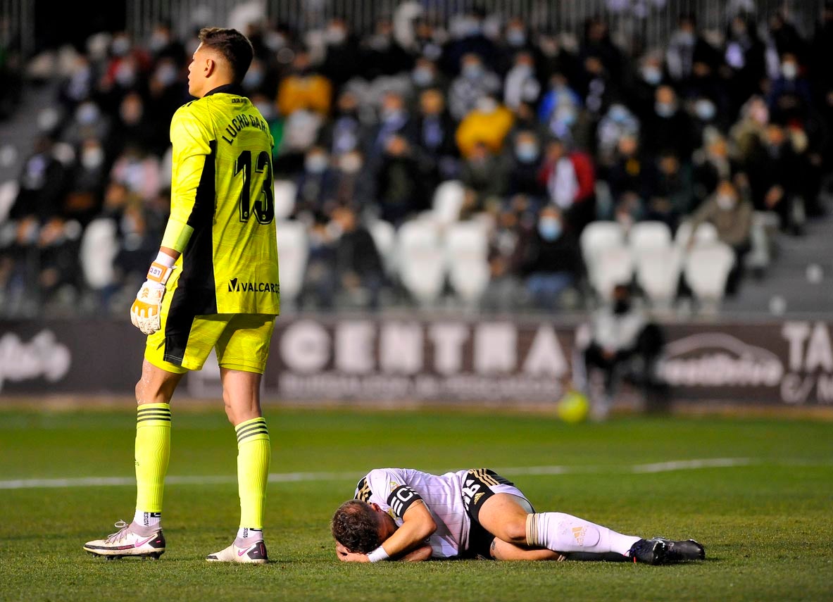 Fotos: El Burgos CF se hace con un nuevo derbi