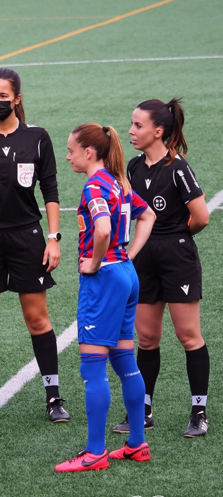 Estefanía Benito durante un partido de esta temporada.