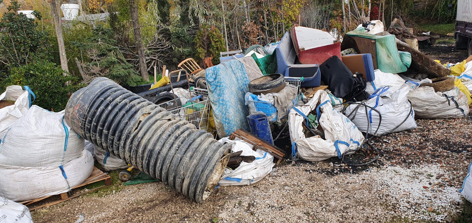 Fotos: Toneladas de basura en los ríos