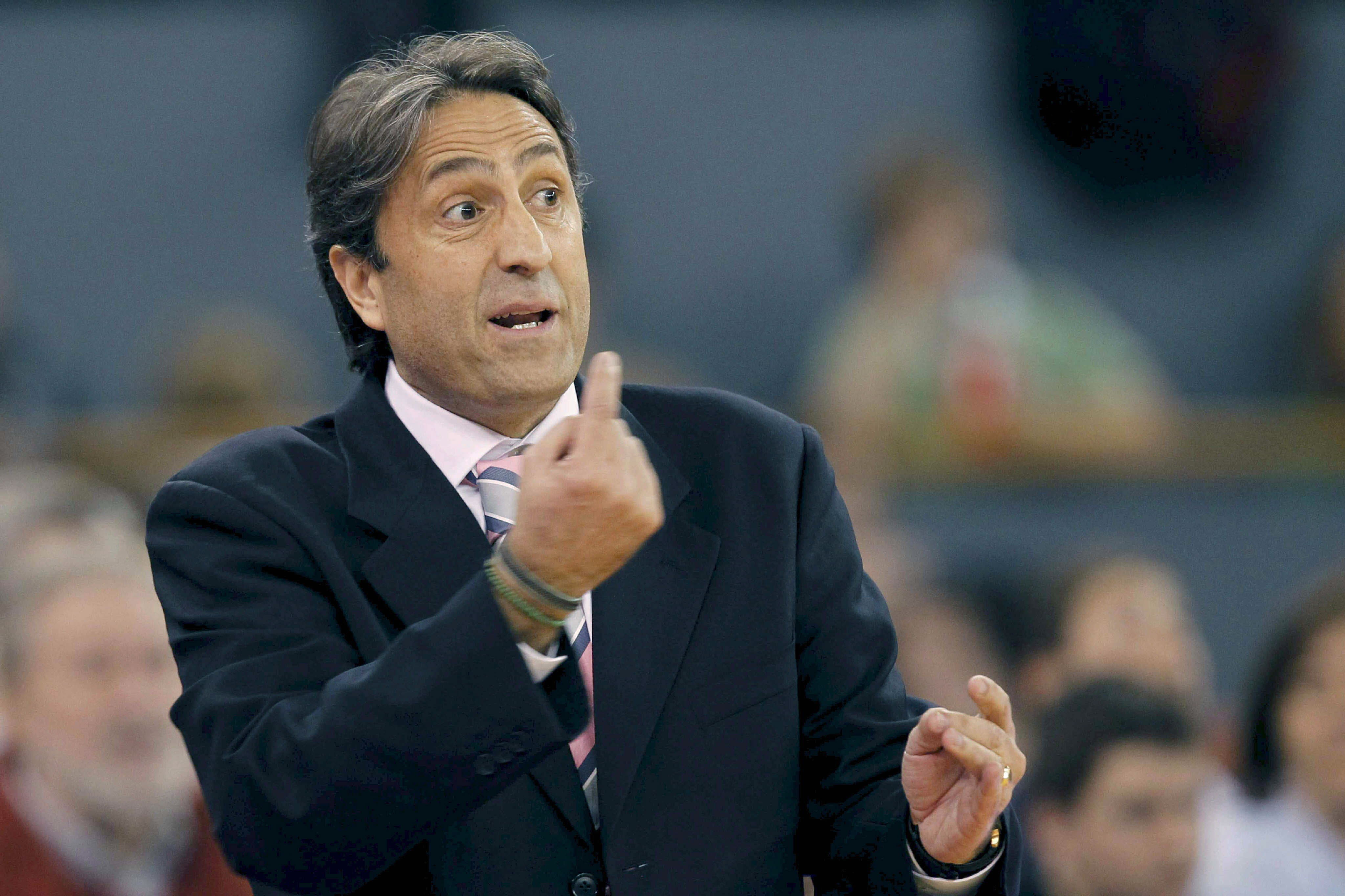 Luis Casimiro durante su periplo en el Blancos de Rueda.