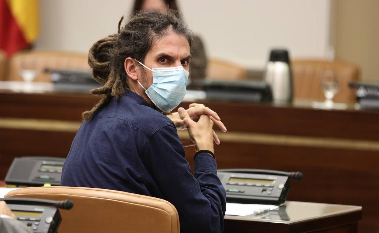 El exdiputado Alberto Rodríguez durante una comisión en el Congreso de los Diputados. 