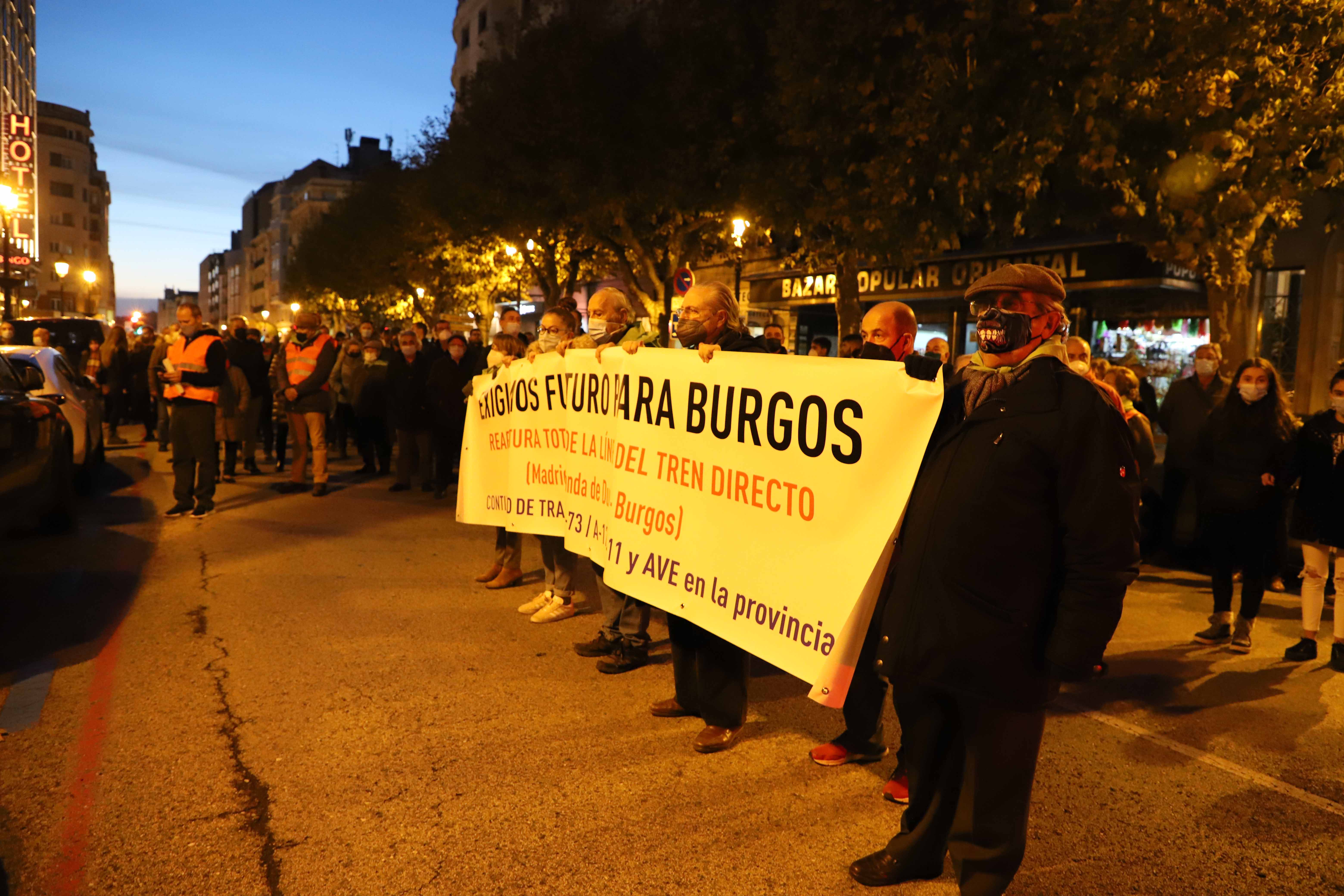 Fotos: Una manifestación pide futuro para Burgos