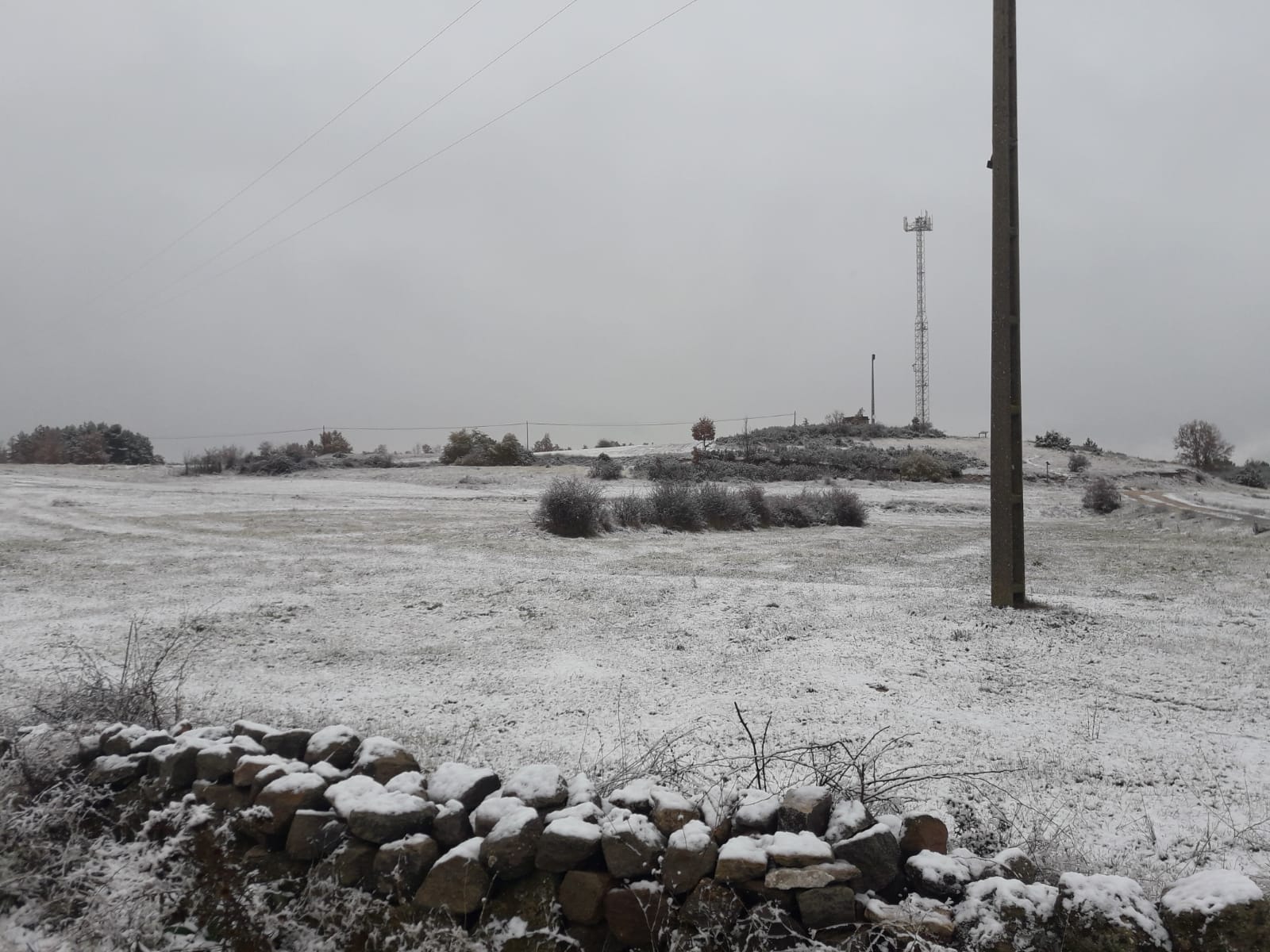 Nieve en el pueblo burgalés de La Gallega. 