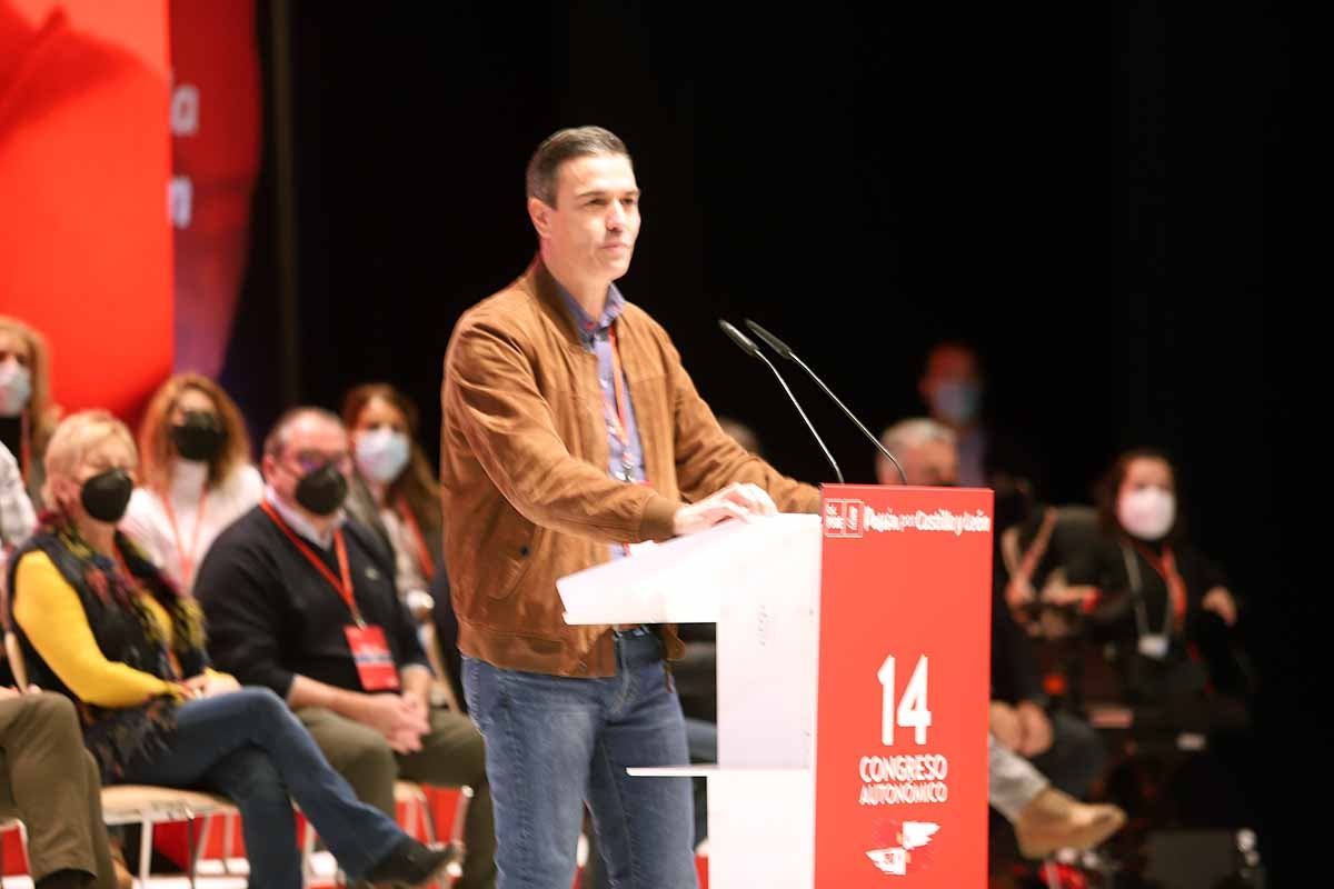 Luis Tudanca y Pedro Sánchez en el Congreso Autonómico del PSOE de Castilla y León. 