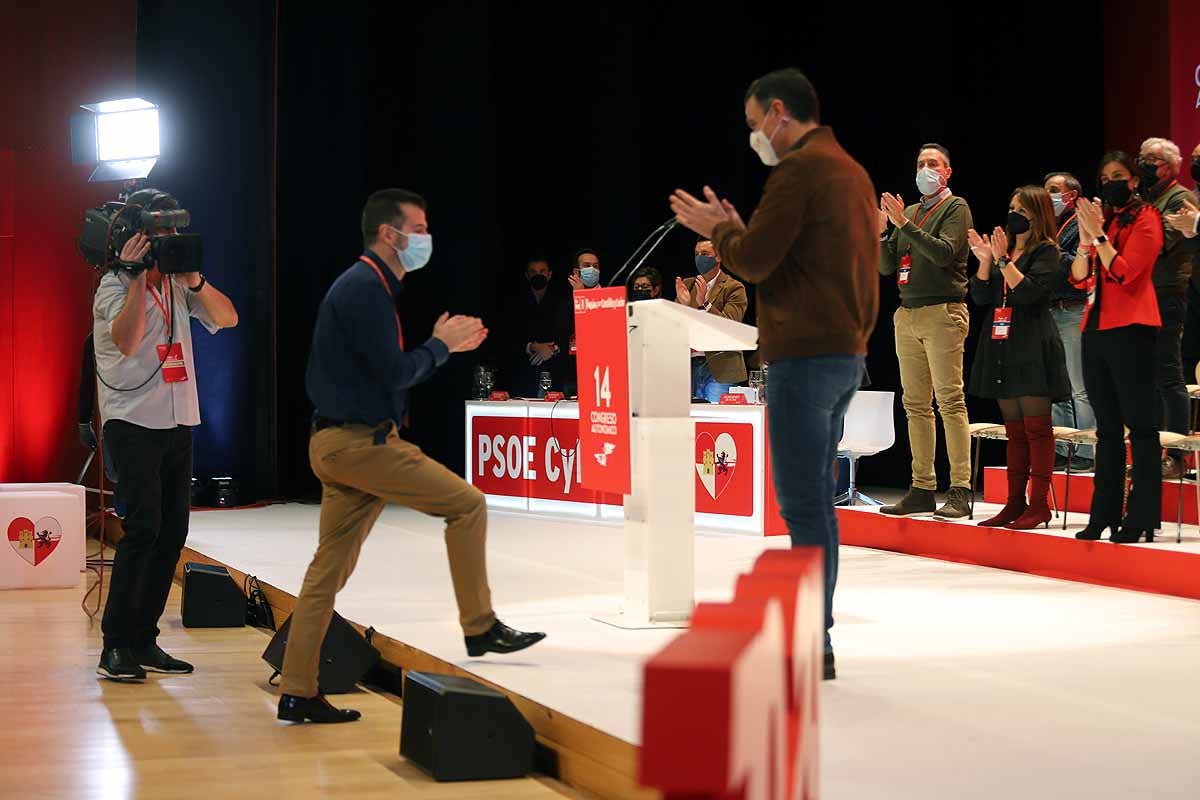 Luis Tudanca y Pedro Sánchez en el Congreso Autonómico del PSOE de Castilla y León. 