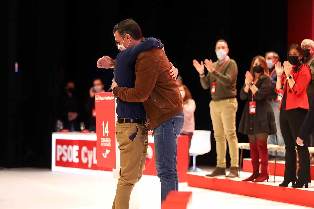 Luis Tudanca y Pedro Sánchez en el Congreso Autonómico del PSOE de Castilla y León. 