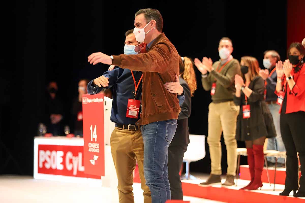 Luis Tudanca y Pedro Sánchez en el Congreso Autonómico del PSOE de Castilla y León. 