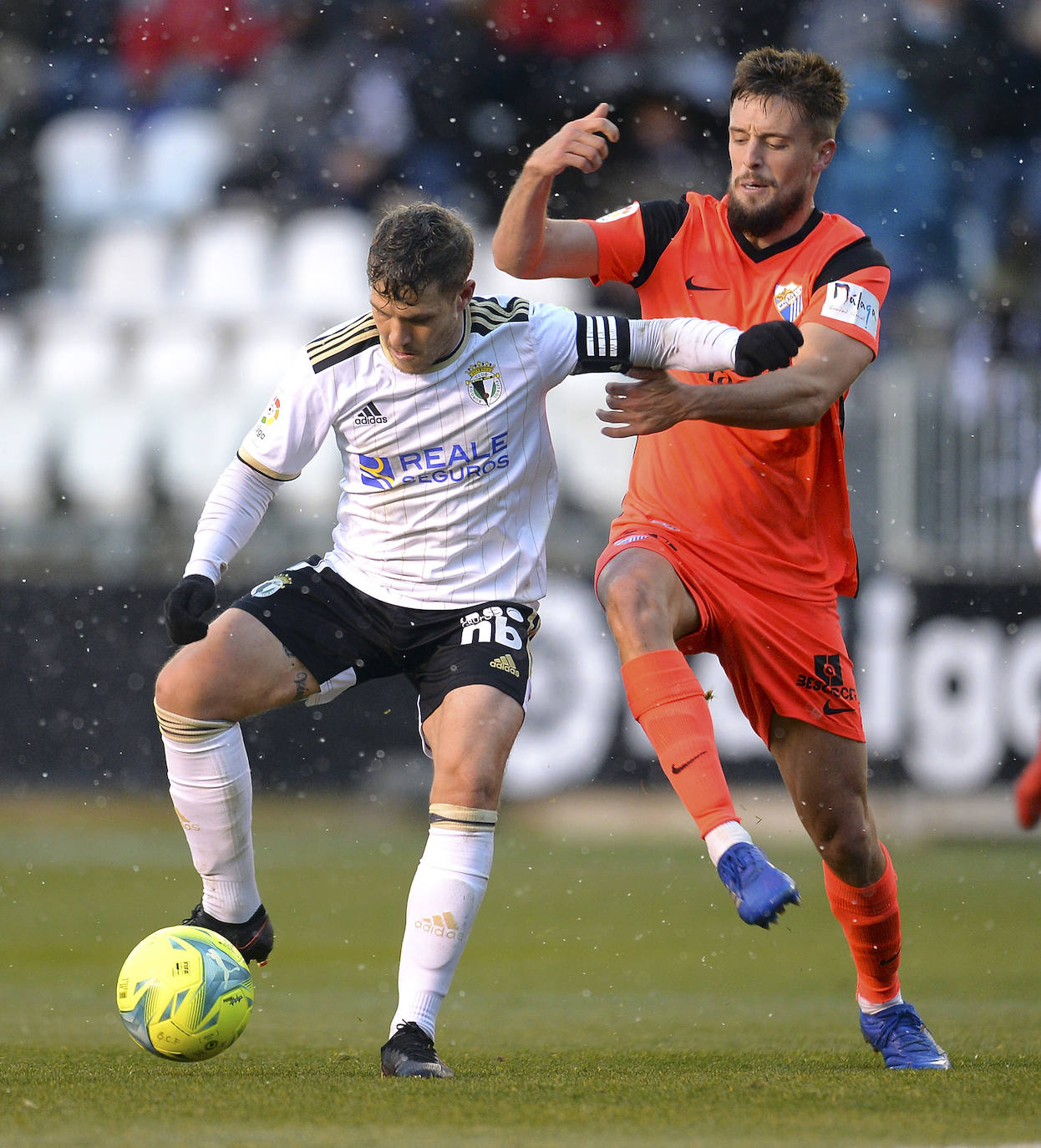 Victoria del Burgos CF ante el Málaga en El Plantío.