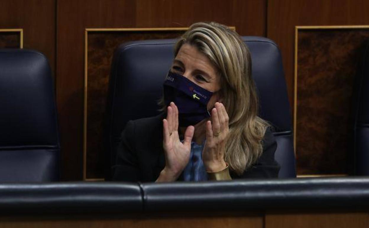 La vicepresidenta segunda, Yolanda Díaz, este jueves, en el pleno del Congreso.