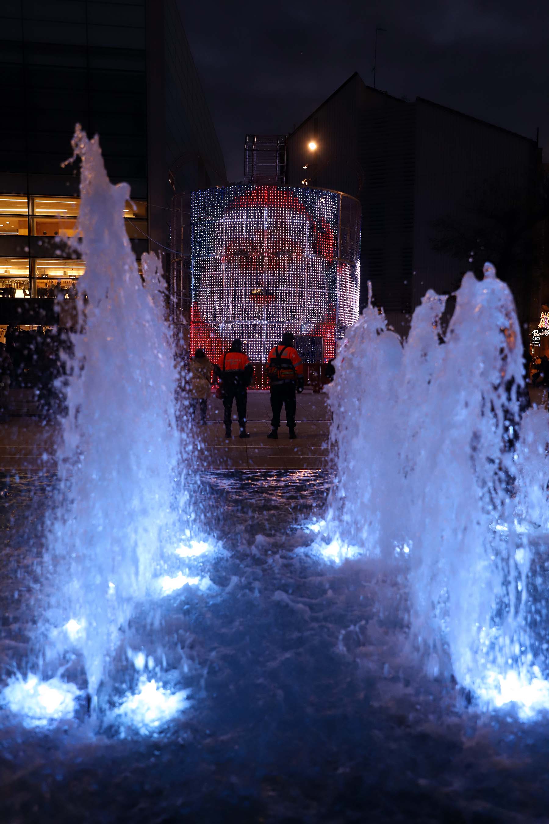 Fotos: Burgos da comienzo a su particular Navidad