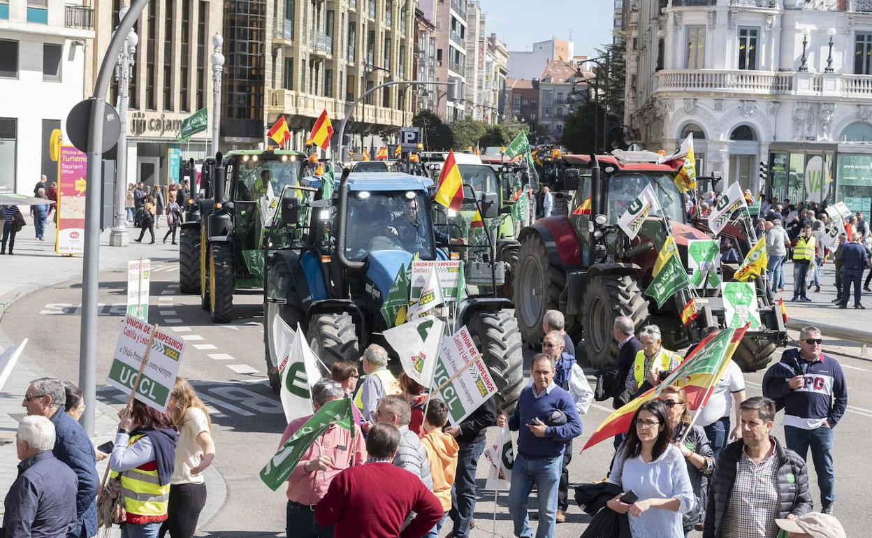 Manifestación de agricultores el 11 de marzo de 2020 en Valladolid para pedir precios justos. 