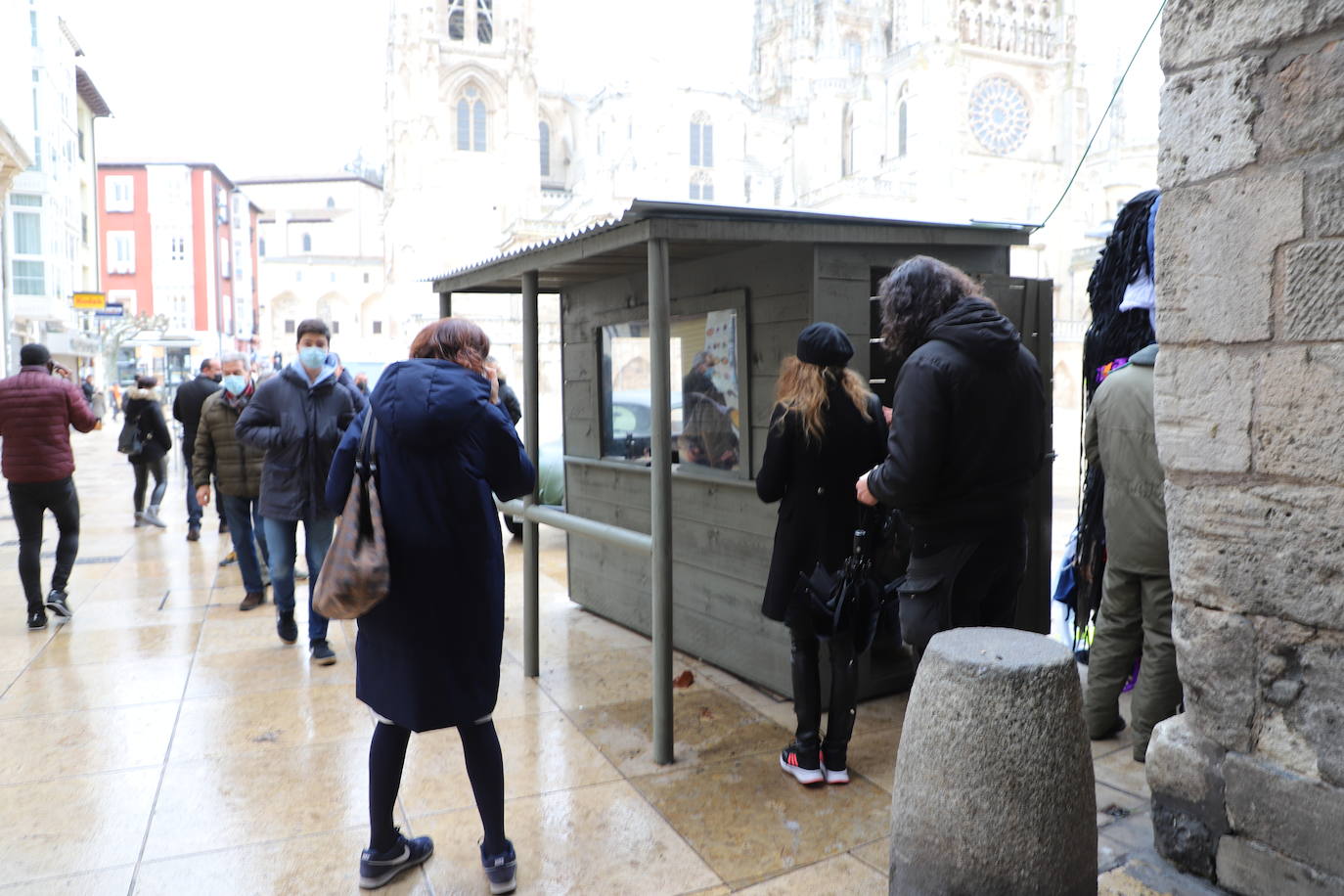 Fotos: Burgos recrea los pasos fronterizos del Berlín dividido