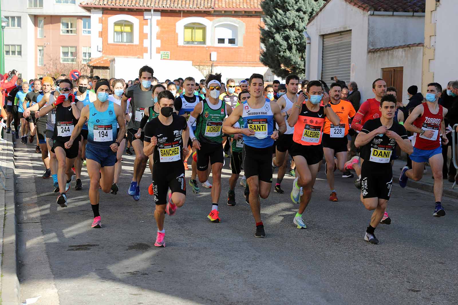 1.600 atletas disfrutan de la mítica prueba atlética en El Crucero.