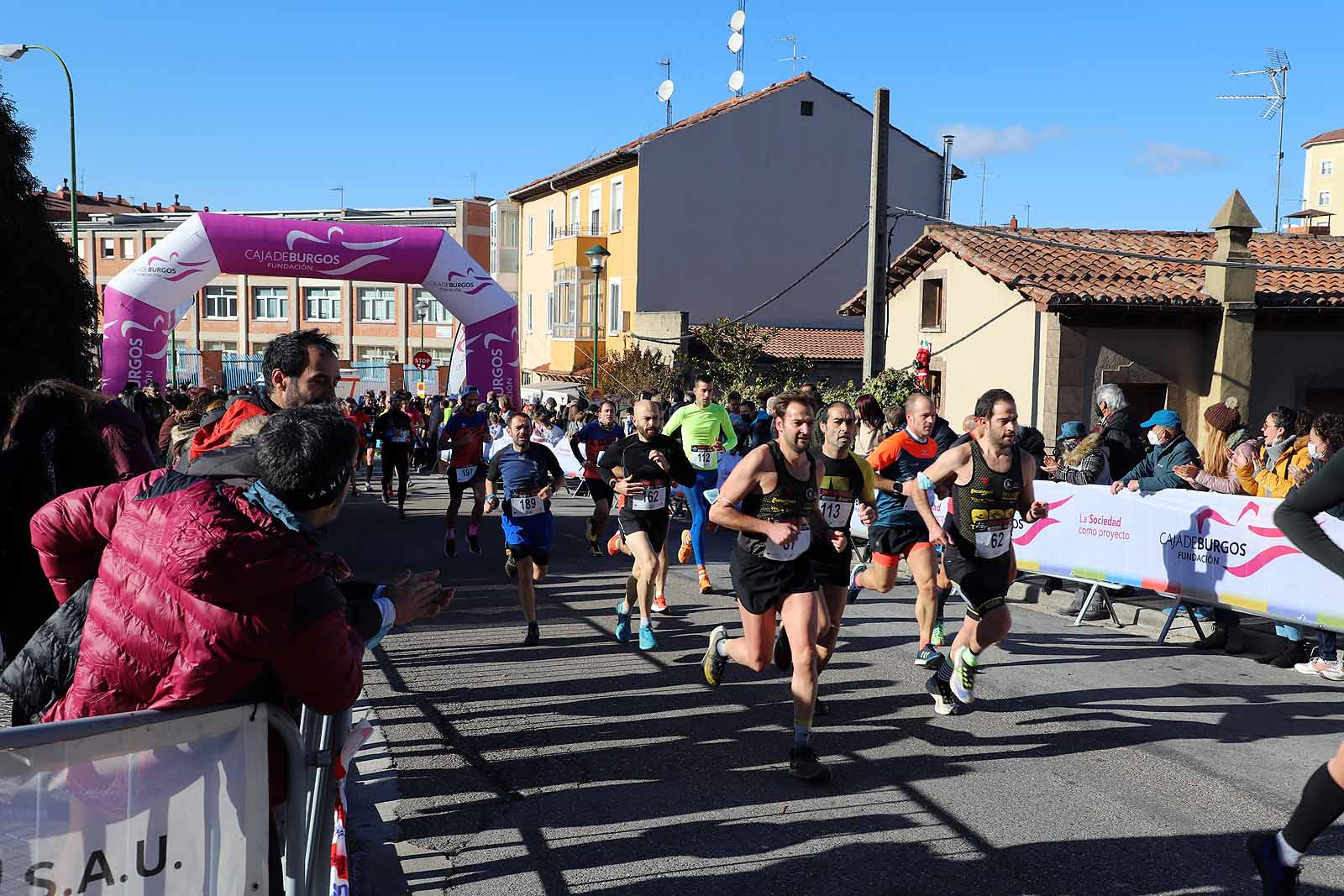 1.600 atletas disfrutan de la mítica prueba atlética en El Crucero.