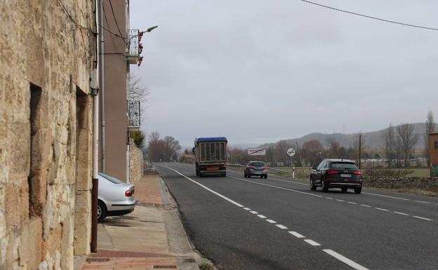 Imagen principal - Provincia Burgos: Tres años sin peajes en la AP-1 de Burgos: sin víctimas mortales y con los negocios desplomados en la N-1