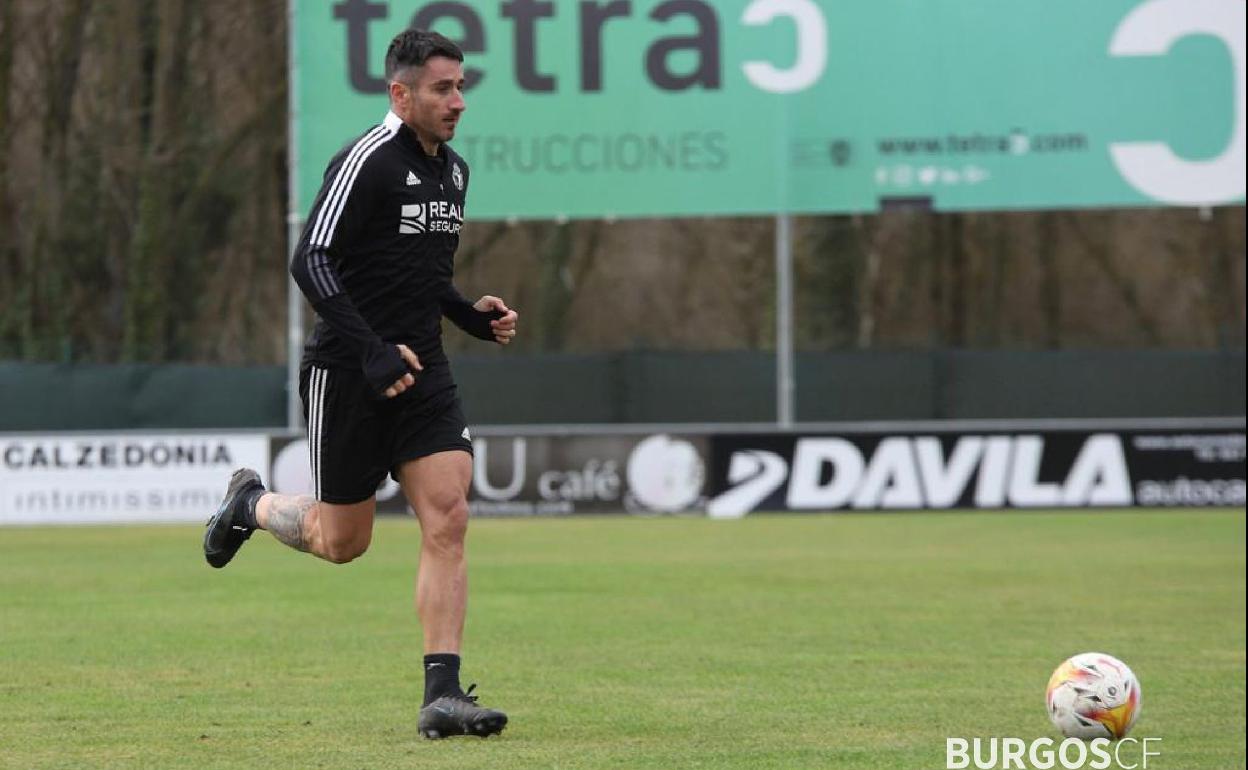 Saúl Berjón ha participado en el entrenamiento individual. 